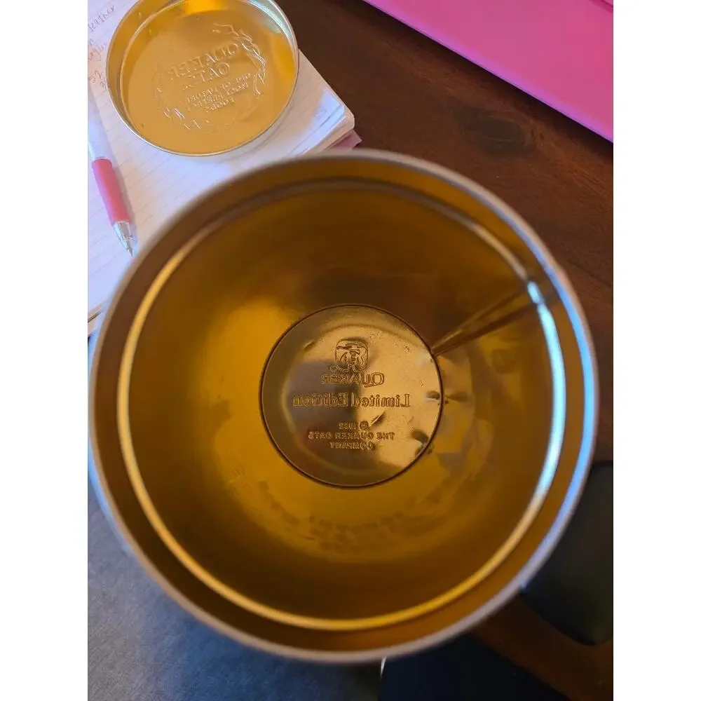 Vintage 1982 Quaker Oats Limited Edition Tin Canister w/ Lid Farmhouse Kitchen